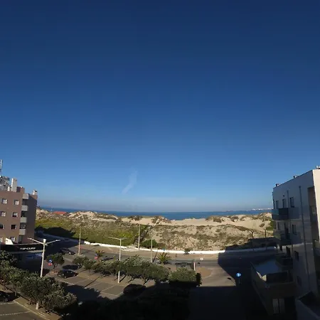 Baleal Holidays - Beach Front Apartment