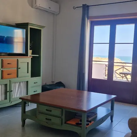 Baleal Holidays - Beach Front Apartment *