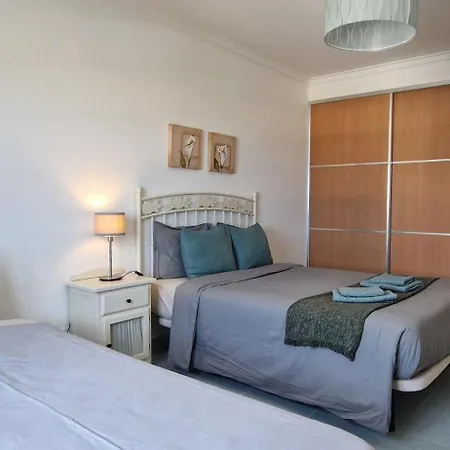 Baleal Holidays - Beach Front Apartment Peniche